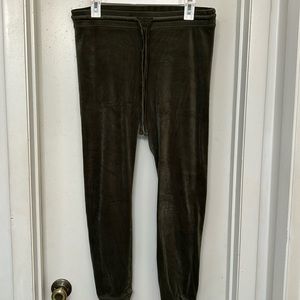 American eagle green velvet pants